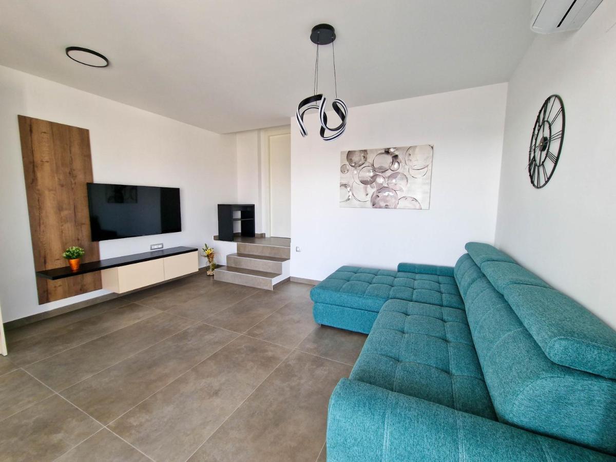 Villa Poseidon Novalja Εξωτερικό φωτογραφία