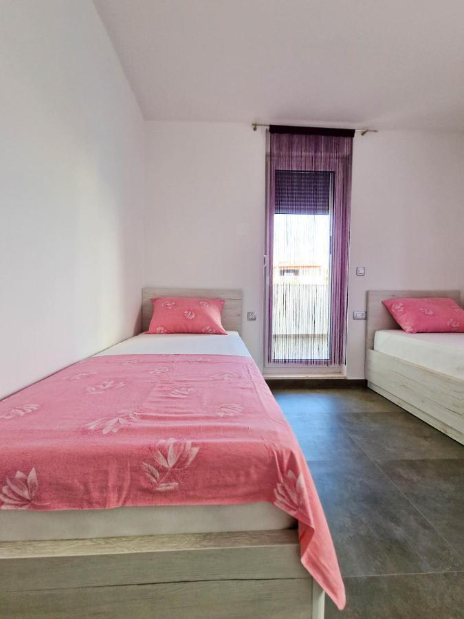 Villa Poseidon Novalja Εξωτερικό φωτογραφία